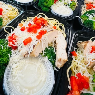 Clasico Chicken Alfredo